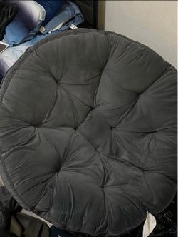 Comfy grey chair