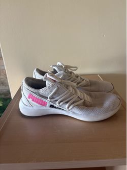 Puma Star Vital training shoes - women’s size 5