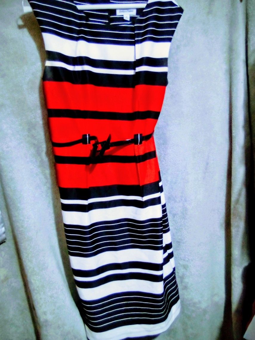 RED N BLACK WHITE DRESS