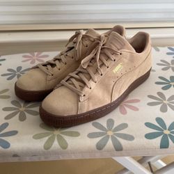 Puma Suede Men’s Size 10.5 
