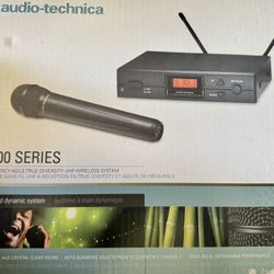 Audio Technica 2000 Series Wireless System with Handheld Dynamic Mic