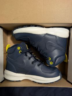 Nike Manoa Boots 11c