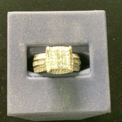 14K White Gold Ladies Cluster Ring 