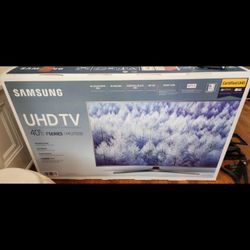 Samsung UHD TV 40" MU7000 Smart TV