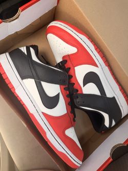 Nike Dunk Low NBA 75th Anniversary "Chicago Bulls" (NEW)