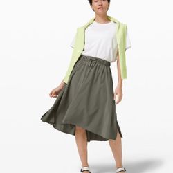 [NEW] Lululemon - Time To Flounce Skirt, Grey Sage, Size 4(XS-S)
