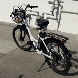 DDC PRO CRUISER ELECTRIC BIKE 500W- 20MPH- RANGE 40MILES - LOAD CAP. 260LBS