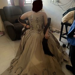 Vestido Corset De Quinceañera Charra Color Beige Con Cafe Oscuro 