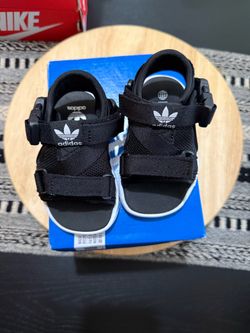Toddler Adidas 360 Sandals Size 5