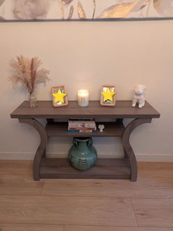 Console table