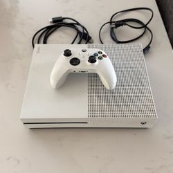 Xbox One S With Remote 