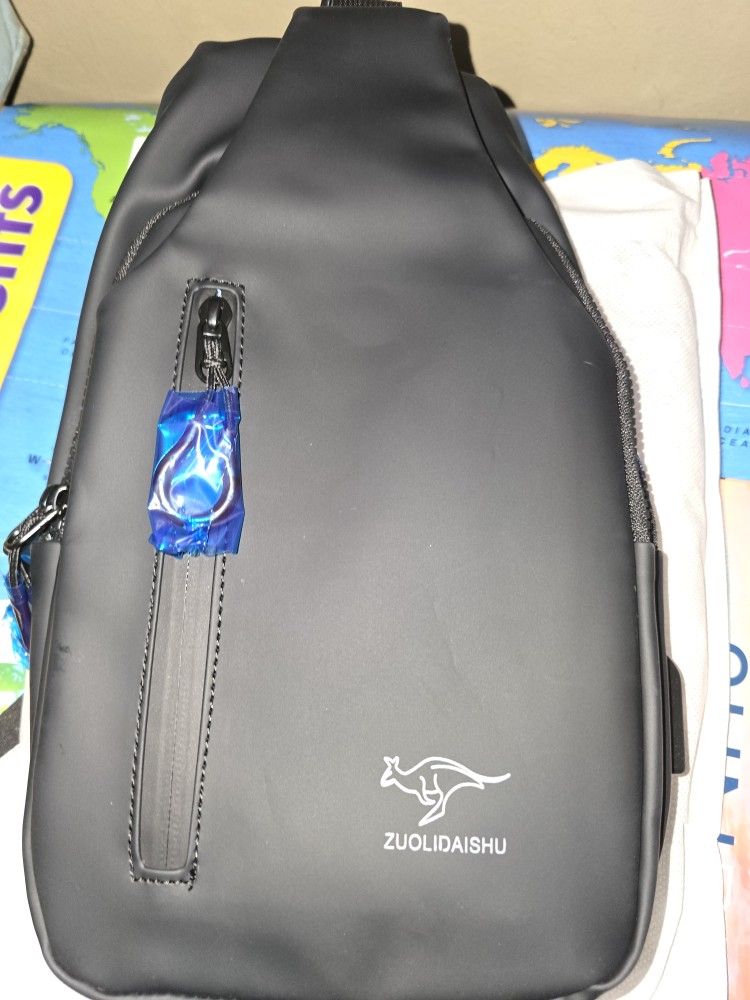 Crossbody Backpack for Men Women Sling Backpack