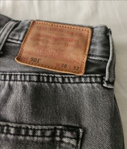 Mens Levi's pants