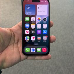 Boost Mobile iPhone 15 Black 128GB Good Shape 