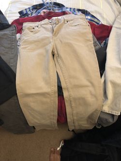 510 khaki Levi’s