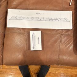 Magic Keyboard & Magic Mouse 