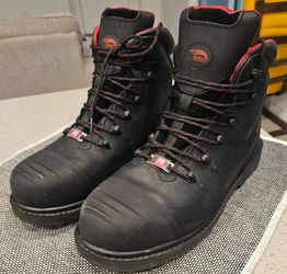 Men’s Avenger Hammer Waterproof Work Boots 15 WIDE (see photo with size tag)
