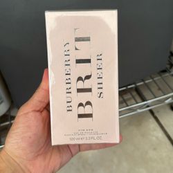 Burberry Brit Sheer For Her Amazing Perfume