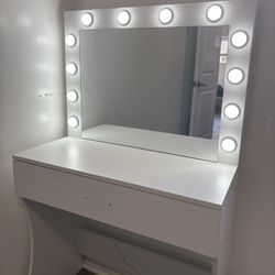 Makeup Vanity 