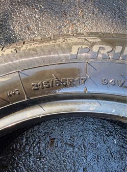 Bridgestone Primwell Car Tires Set