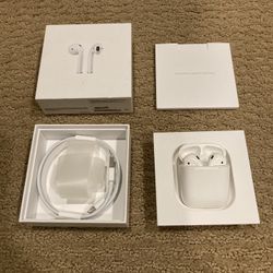 Apple AirPods (1st Generation) AS-IS