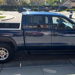 2004 Dodge Dakota V8