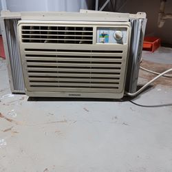 Samsung Window Air Conditioner 