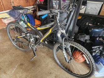 Giant Warp Ds3 bike