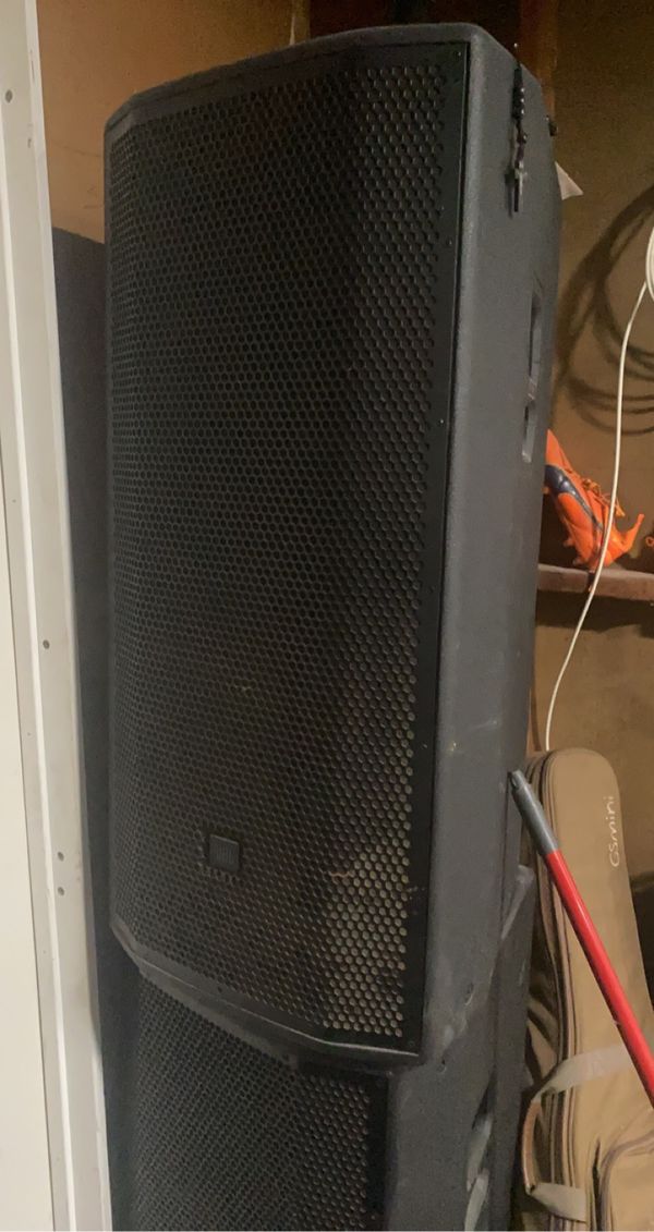2 JBL speaker prx800 series for Sale in Moreno Valley, CA - OfferUp