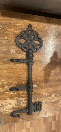 Cast Iron Skeleton Key -Wall Hooks/Key holder