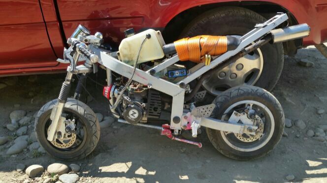 MINI CROTCH ROCKET 110CC