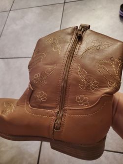 Girl Boots Size 3