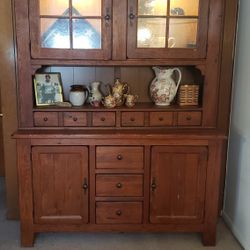 Broyhill Cherry Wood Hutch