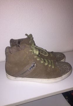 Women’s bling shoes sz 8.5