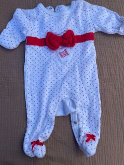 Baby clothes