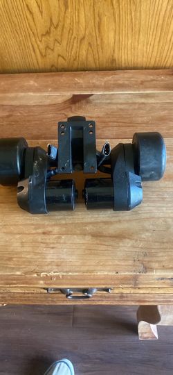 Dual motor skateboard electric trucks
