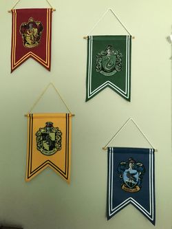Harry Potter Hogwarts Banners