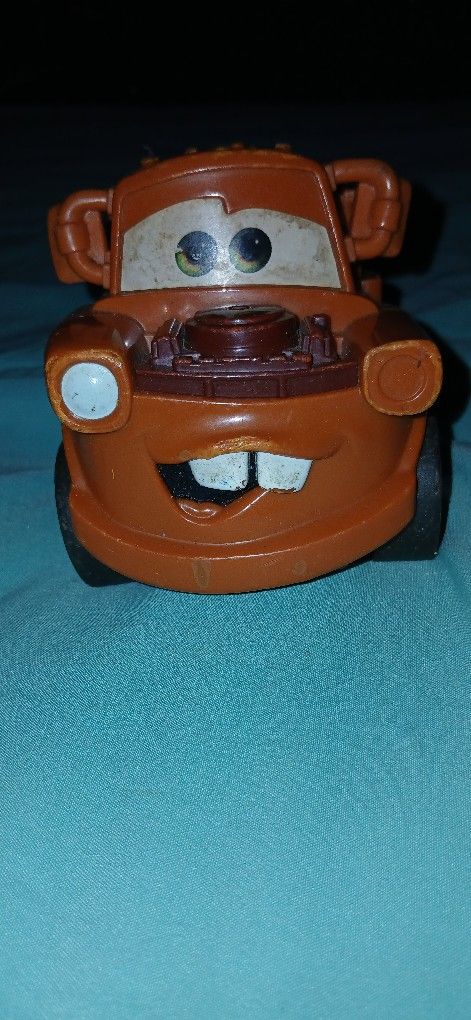 Toy Car: Mater (Cars)