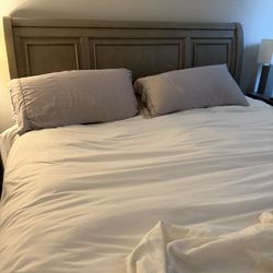KING Bedroom SET