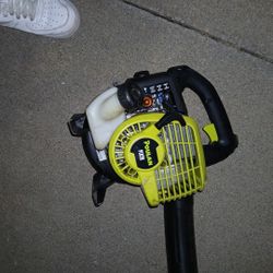 Poulan Blower