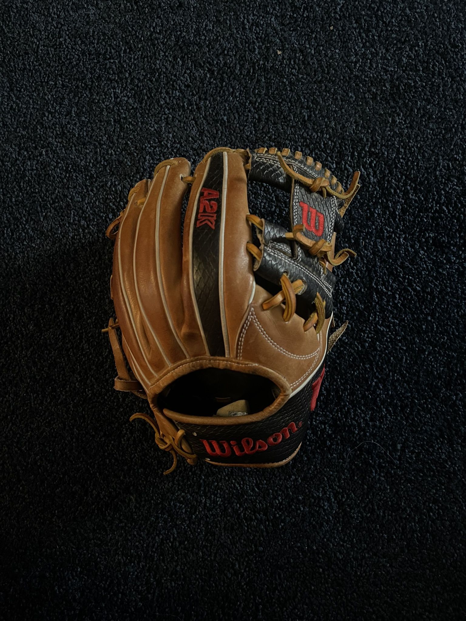 A2K Wilson Baseball Glove 11.75 Inch