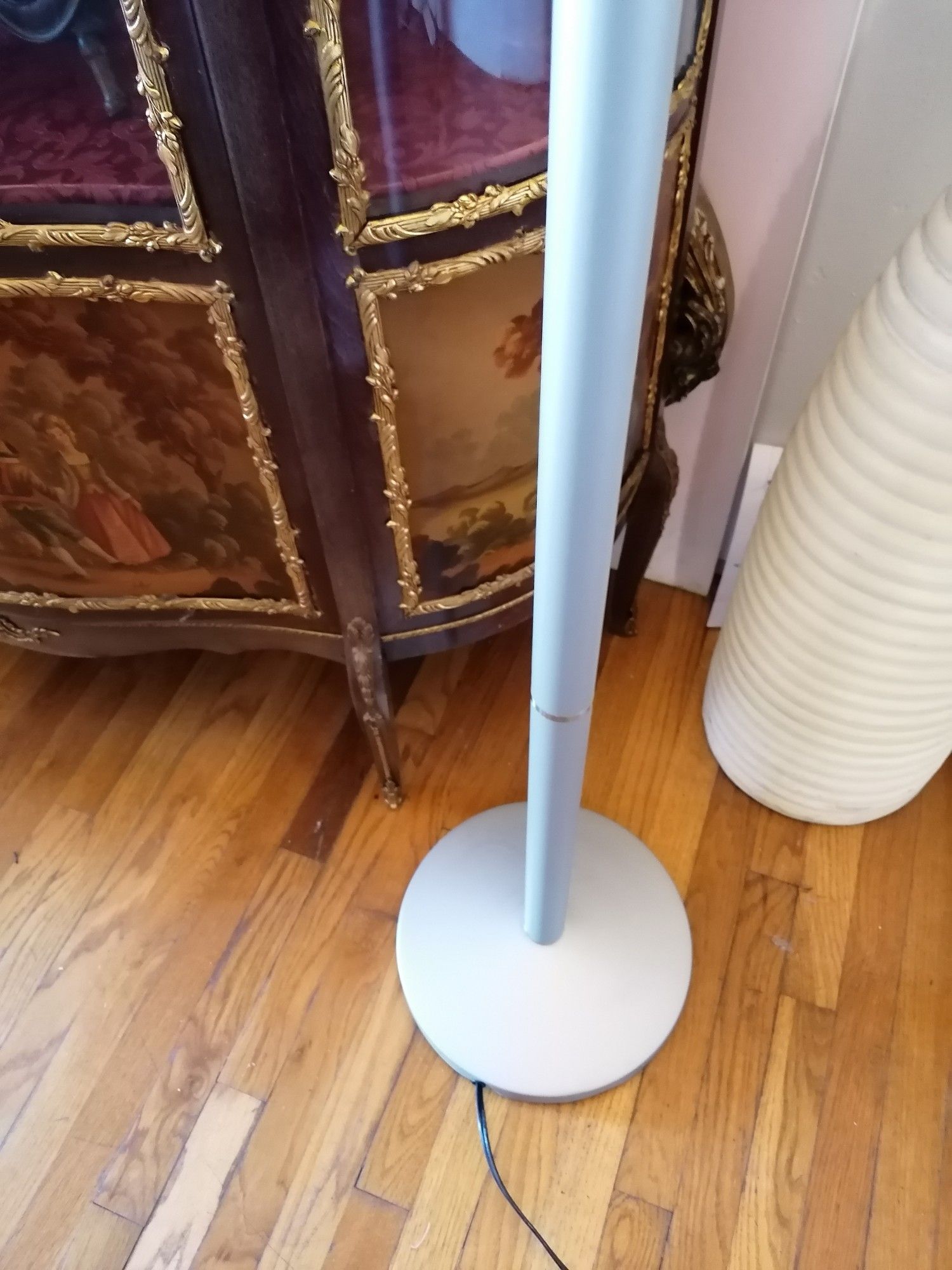 Like new Floor lamp silver