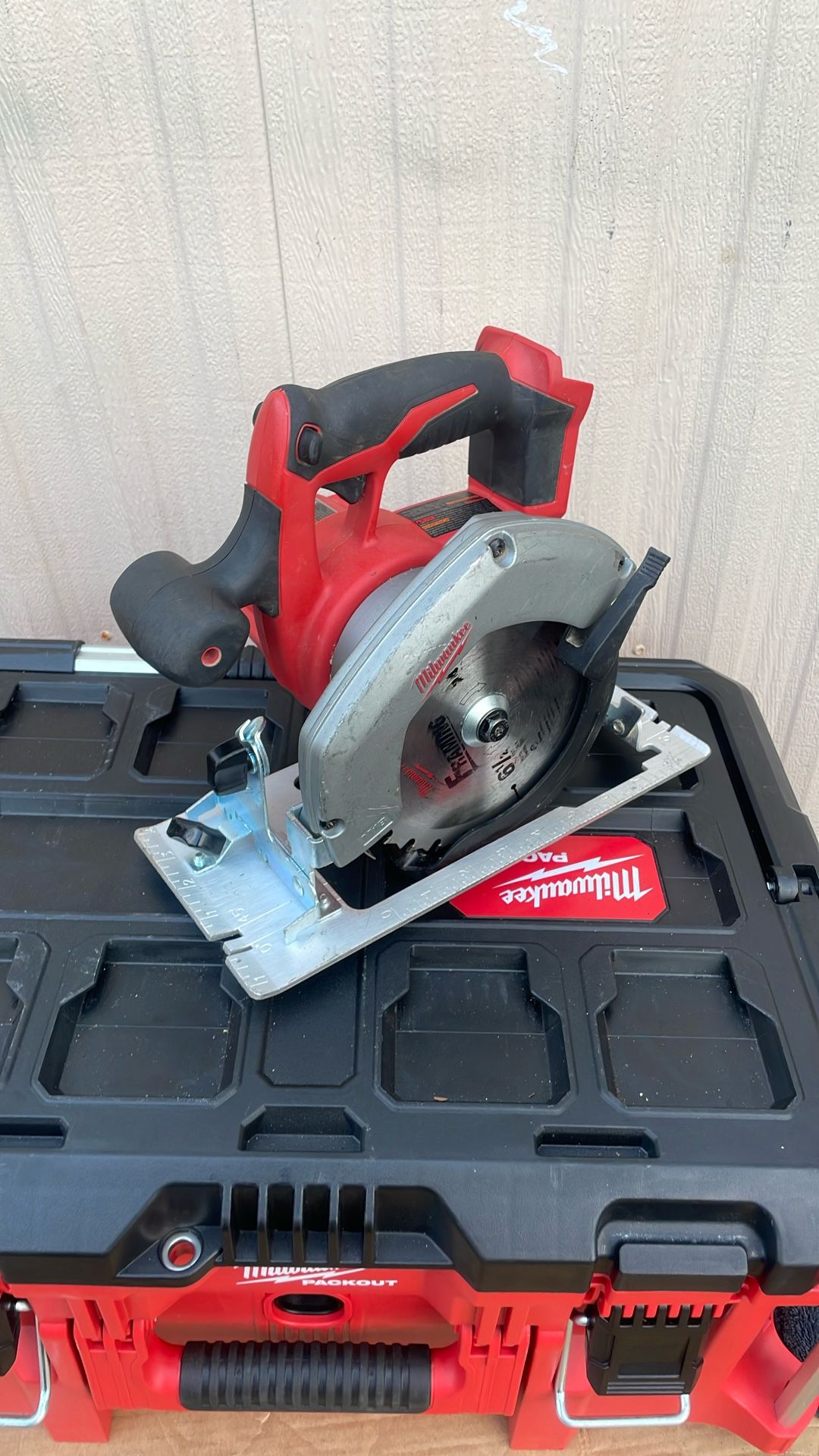 Reviews For Milwaukee M18 FUEL 18V Lithium-Ion Cordless Brushless Oscillating Multi Tool Sawzall Recip Saw 6 1 2 In Circular Saw 2836 20 2722 20 2833 20 - View #3