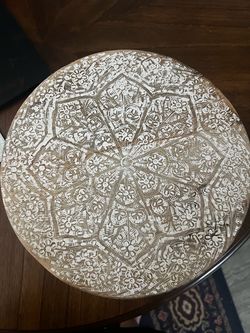 Small Decorative Wooden Pedestal Stand