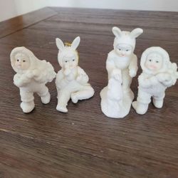 Snowbabies 