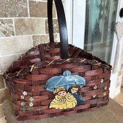 Beautiful Vintage Basket 🧺