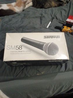 Shure SM58 Dynamic Vocal Microphone with Cable