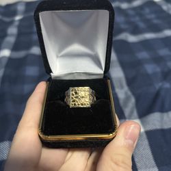 Gold 10kt nugget ring