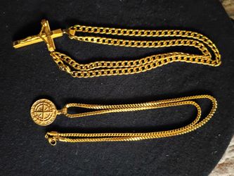 Gold-Tone Chain Necklaces with Pendants – Set of 2