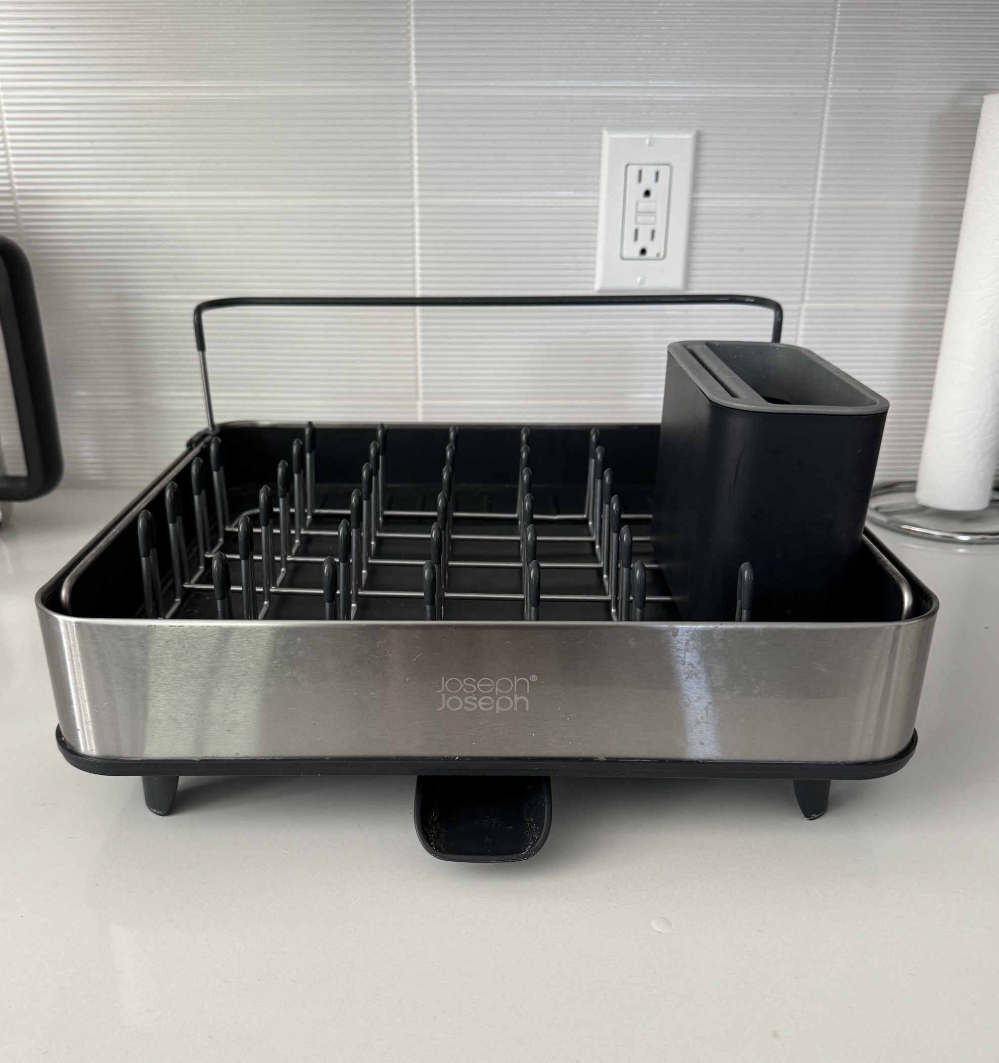 Joseph Joseph Extendable Dish Drying Rack with Dual Parts - Stainless Steel, Non-Scratch, Movable Utensil Drainer & Drainage Spout, Gray